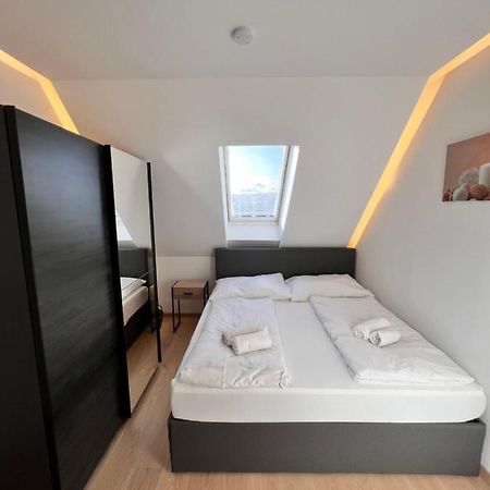 Modern Flat Vienna With Two Rooms Экстерьер фото